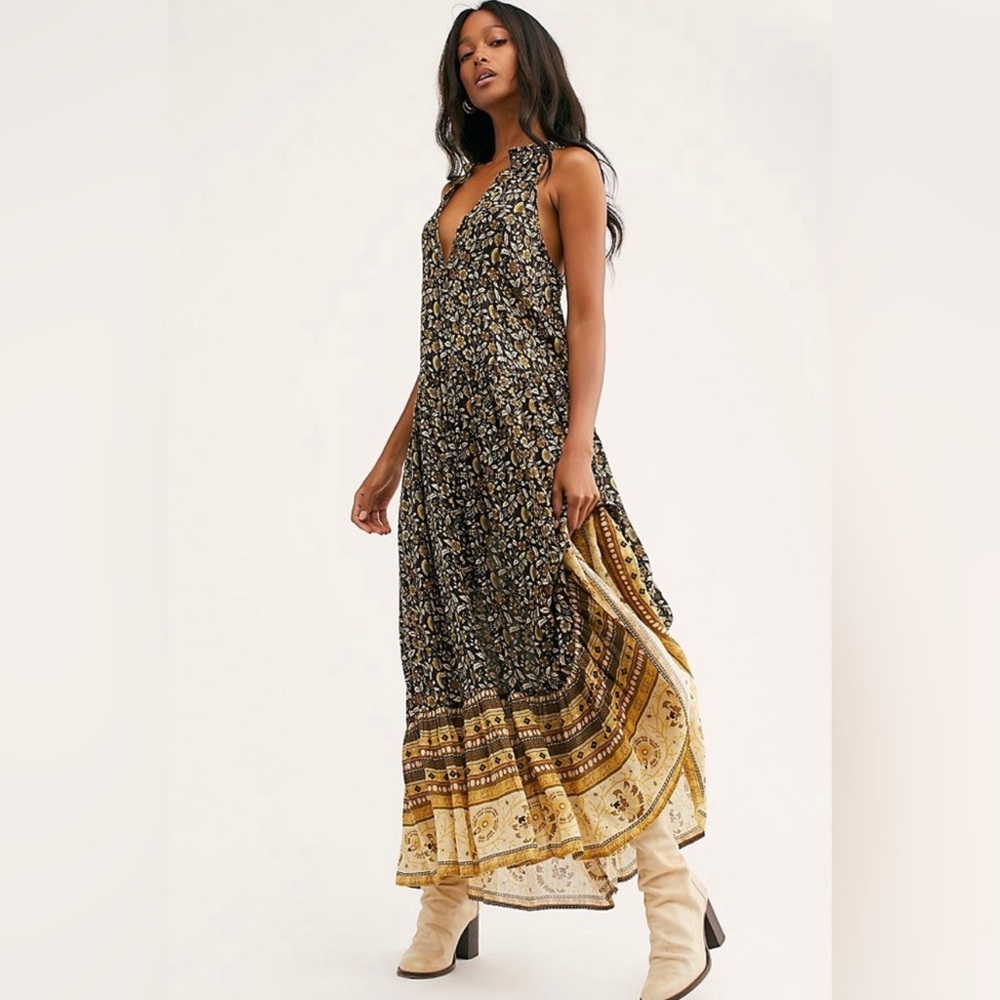 COPY - Spell and the gypsy dalia dress XS